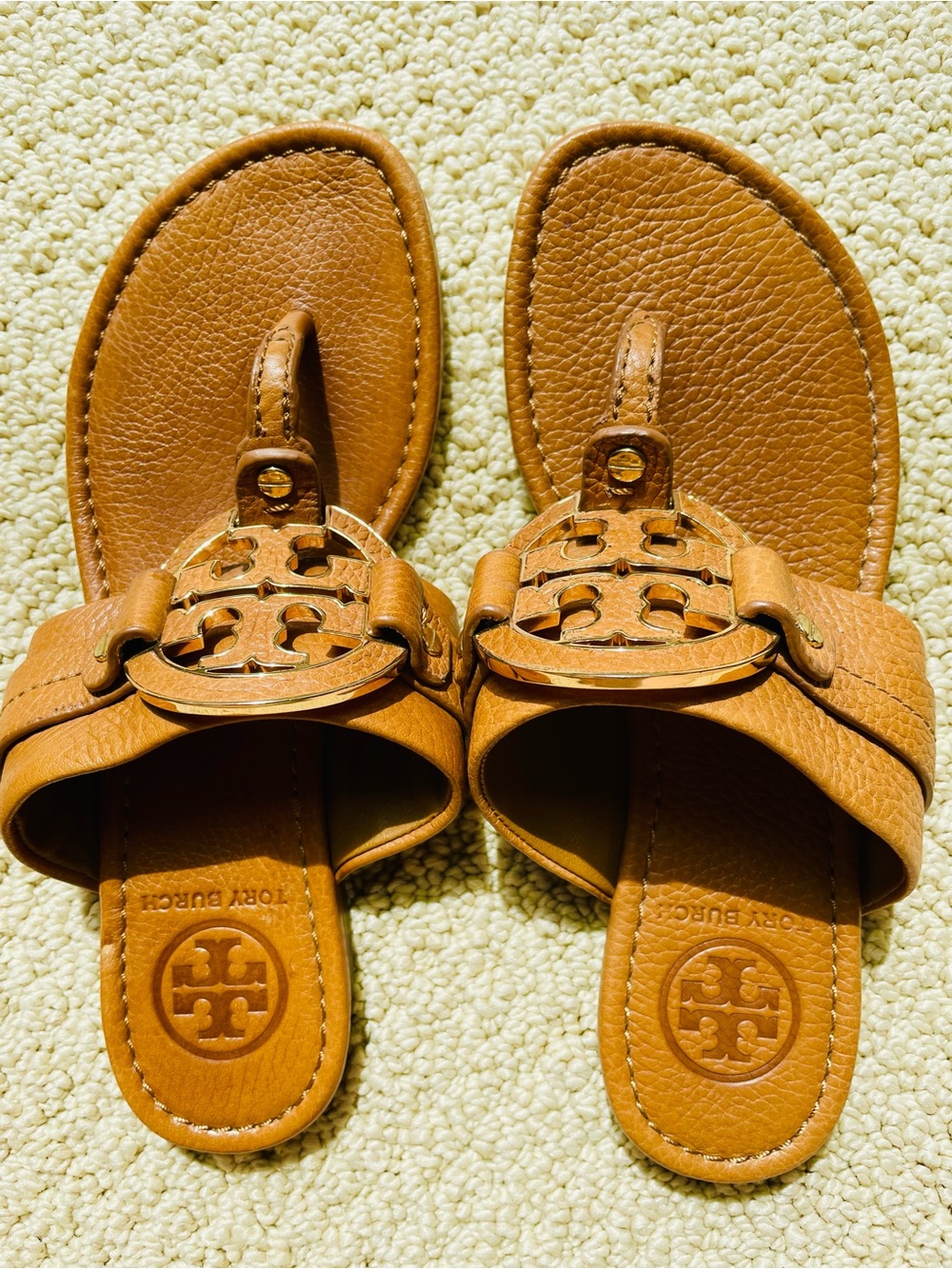 Tory Burch - beautiful saddle brown leather sandals